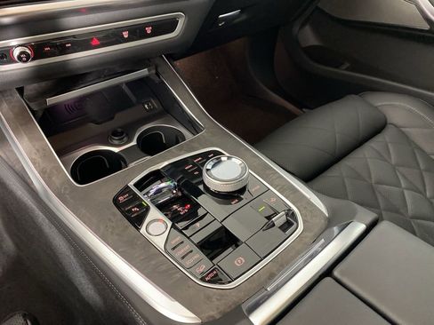 New 2026 BMW X7 xDrive40i w/ Executive Package image 17