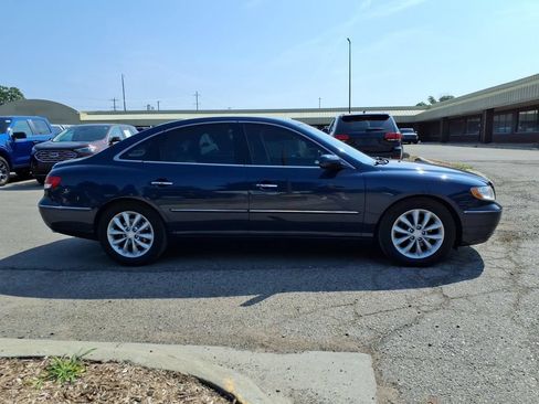 Used 2006 Hyundai Azera Limited FWD image 6