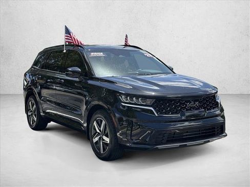 Used 2023 Kia Sorento S FWD image 3