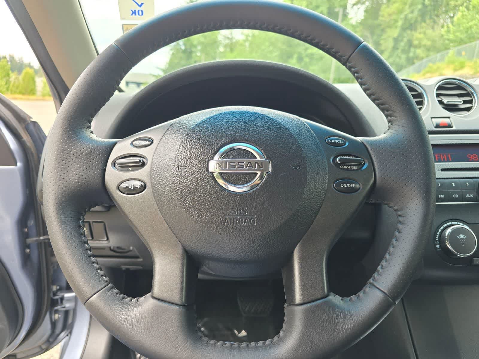 Used 2011 Nissan Altima 2.5 S w/ Convenience Pkg FWD image 16