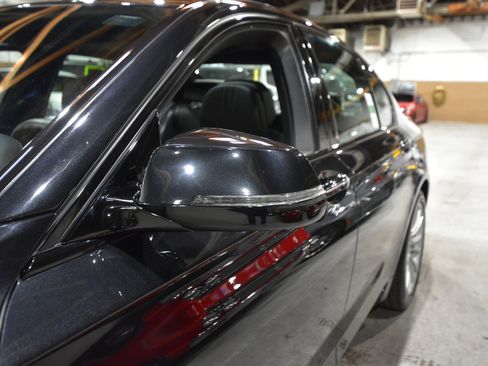 Used 2013 BMW 750i xDrive image 61