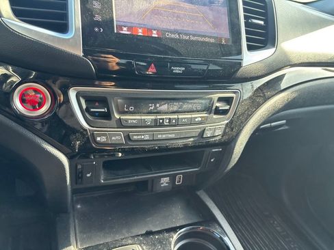 Used 2020 Honda Ridgeline RTL-E image 16