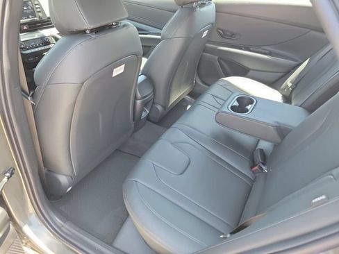 New 2026 Hyundai Elantra SEL Sport FWD image 25