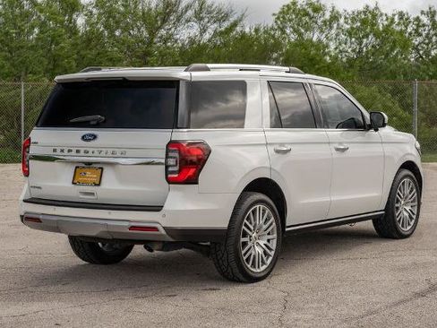 Certified 2023 Ford Expedition Limited RWD image 7