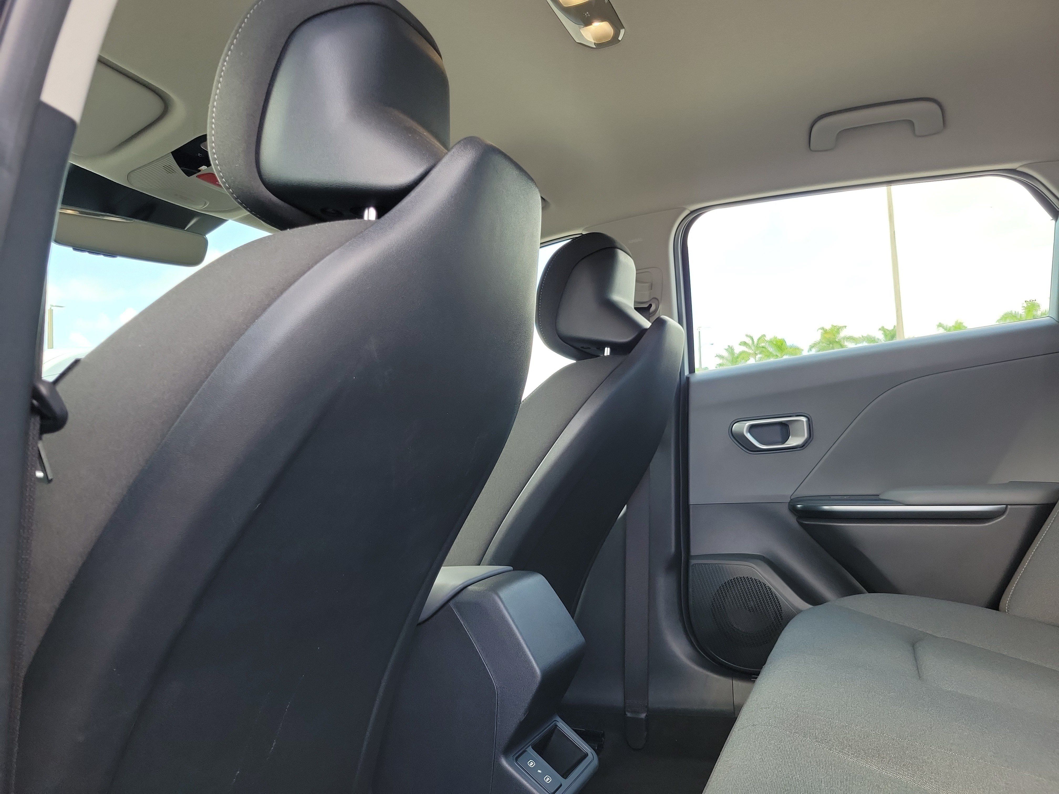 Used 2025 Kia K4 FWD image 15
