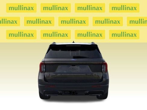 New 2026 Ford Explorer ST-Line w/ ST-Line Street Pack RWD image 39
