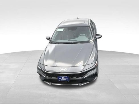 New 2026 Hyundai Elantra SEL Sport Premium FWD image 23