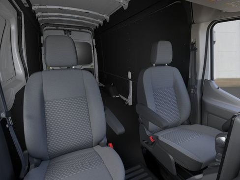 New 2025 Ford Transit 250 148 High Roof Extended AWD w/ Load Area Protection Package image 10