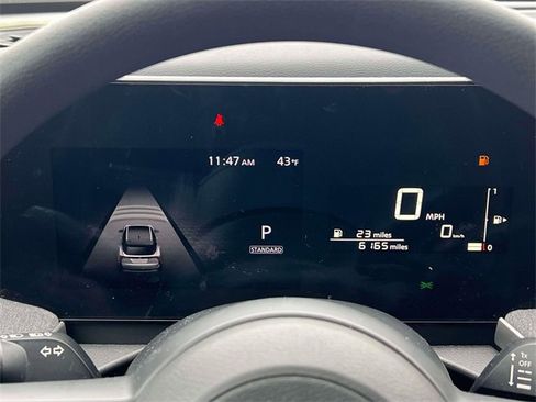 Used 2025 Nissan Kicks SV w/ Illumination Package image 25