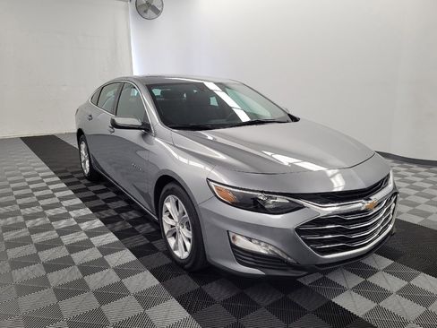 Used 2025 Chevrolet Malibu LT FWD image 13