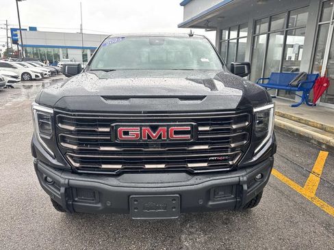 Used 2025 GMC Sierra 1500 AT4X AWD/4WD image 2