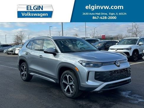 New 2026 Volkswagen Tiguan SE image 1