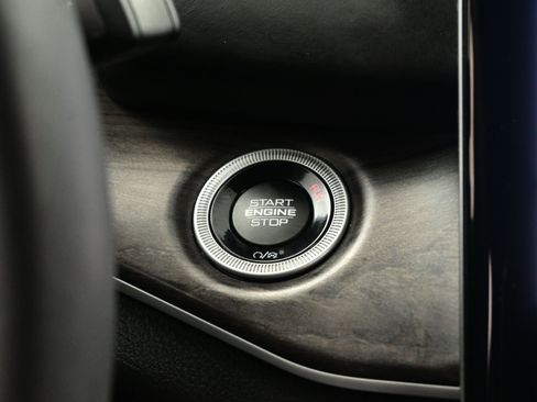 Used 2022 Jeep Grand Cherokee Limited 4xe w/ Luxury Tech Group II image 22