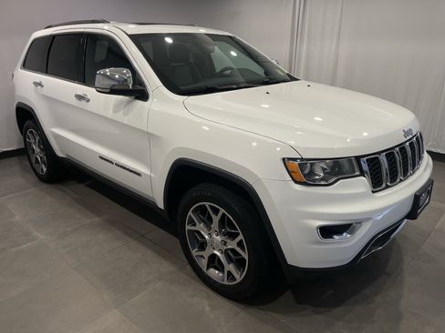 Used 2021 Jeep Grand Cherokee Limited AWD/4WD image 3