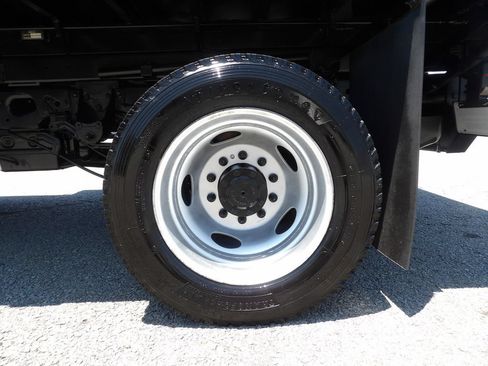 Used 2018 Ford F450 XL RWD image 70