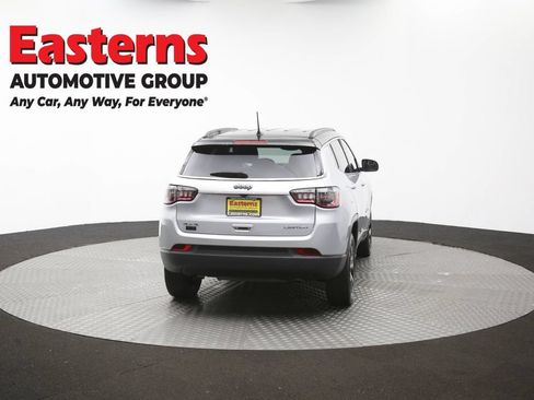 Used 2025 Jeep Compass Limited AWD/4WD image 38