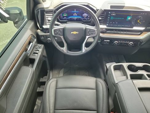Certified 2024 Chevrolet Silverado 3500 LT w/ Convenience Package AWD/4WD image 15