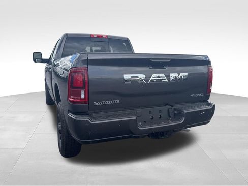 New 2026 RAM 2500 Laramie AWD/4WD image 5