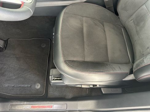 Certified 2025 Ford Explorer ST RWD image 20