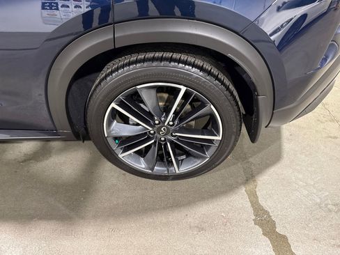 Certified 2025 INFINITI QX55 Essential image 31