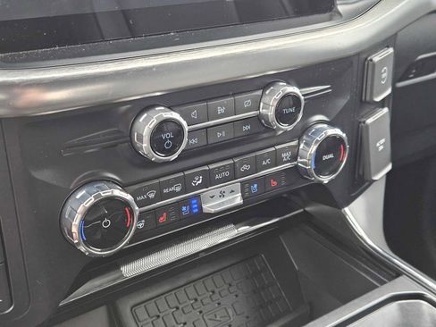 Used 2023 Ford F150 Lariat w/ Trailer Tow Package AWD/4WD image 19