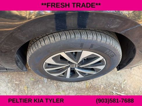 Used 2024 Volkswagen Jetta S image 13