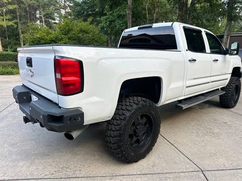 Used 2015 Chevrolet Silverado 2500 LTZ w/ Duramax Plus Package AWD/4WD image 2