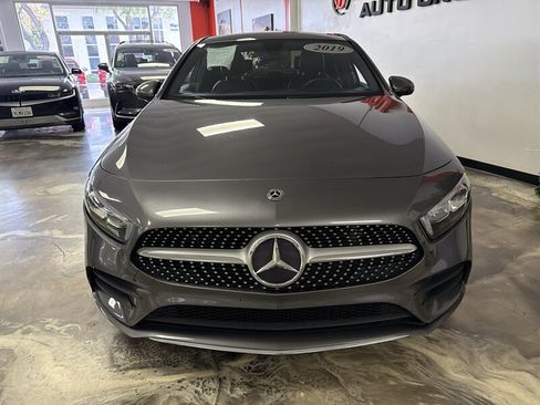 Used 2019 Mercedes-Benz A 220 w/ AMG Line image 2