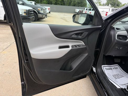Used 2022 Chevrolet Equinox LT AWD/4WD image 8