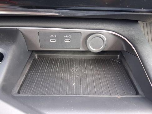New 2026 Nissan Sentra SR w/ SR Premium Package FWD image 18