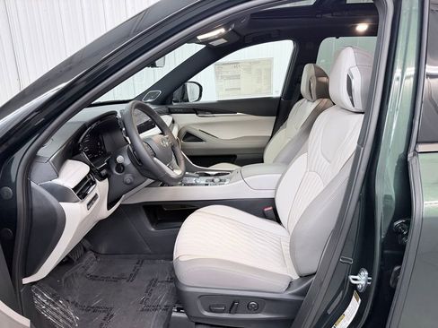 New 2026 INFINITI QX60 Autograph AWD/4WD image 11