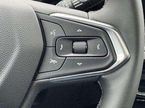 New 2026 Chevrolet Trax ACTIV w/ Sunroof Package FWD image 14