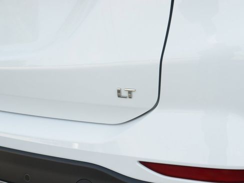 Used 2024 Chevrolet Equinox LT w/ LPO, Floor Liner Package image 32