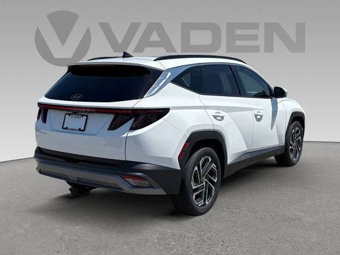 New 2026 Hyundai Tucson Limited FWD image 24