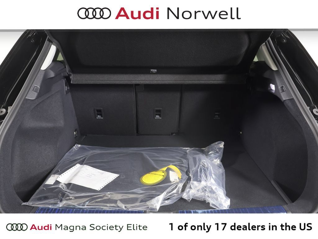 New 2026 Audi Q3 quattro 2.0T AWD/4WD image 12