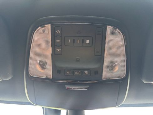 Used 2023 Dodge Durango R/T RWD image 27