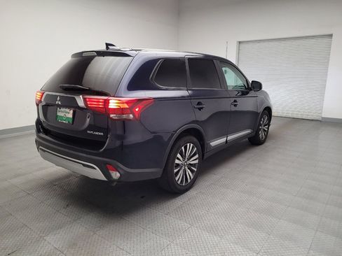 Used 2019 Mitsubishi Outlander ES image 9