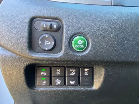 Used 2023 Honda Ridgeline RTL-E image 16