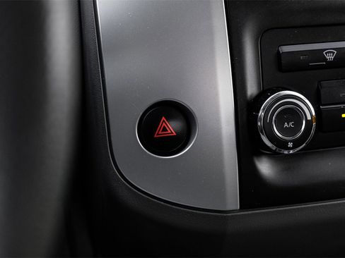 Used 2019 Nissan Frontier S image 22