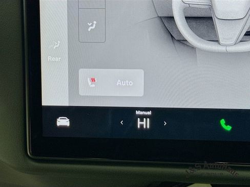 Used 2026 Tesla Model S image 27