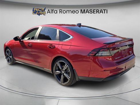 Used 2023 Honda Accord Sport image 8