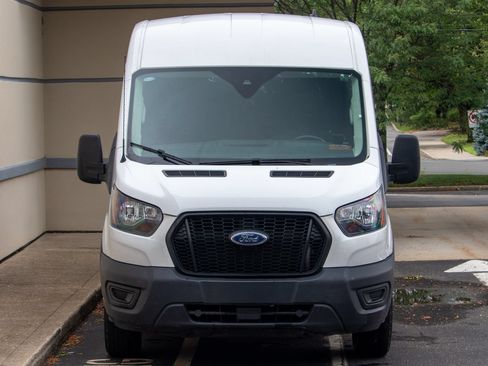 Used 2023 Ford Transit 250 Medium Roof AWD image 2