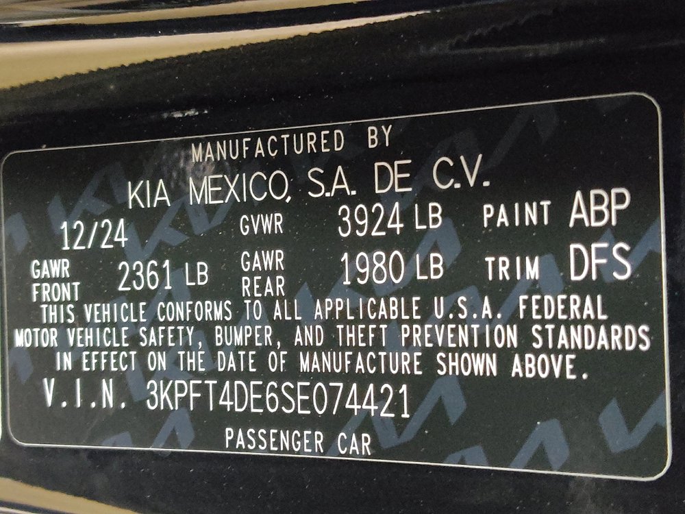 Used 2025 Kia K4 FWD image 33
