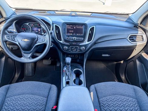 Used 2022 Chevrolet Equinox LT image 11