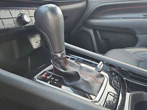 Used 2023 Jeep Compass Trailhawk AWD/4WD image 12