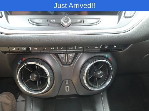 Used 2024 Chevrolet Blazer LT w/ Sound & Technology Package AWD/4WD image 20