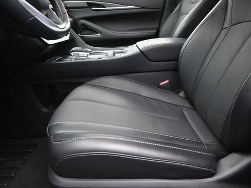 Certified 2026 INFINITI QX60 Luxe w/ Cargo Package FWD image 13