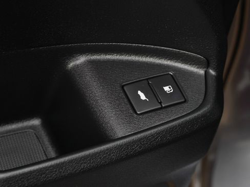 Used 2016 Honda Pilot Touring image 21