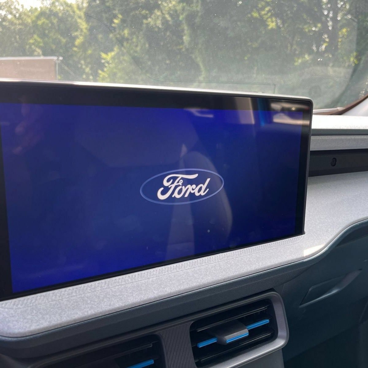 Used 2026 Ford Maverick XLT w/ Equipment Group 301A AWD/4WD image 16