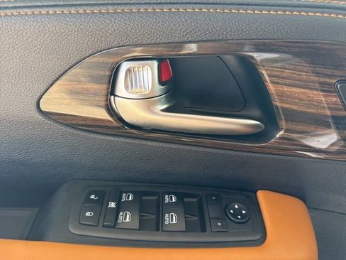 Used 2022 Chrysler Pacifica Pinnacle FWD image 10